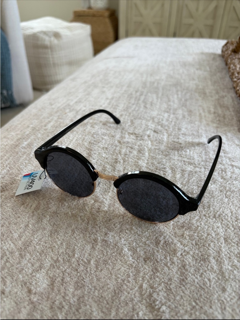 Black Oval Sunglasses with Gold Accents New UV 400